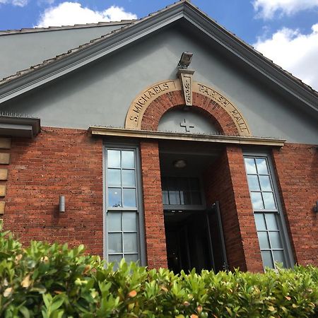 The Rest Hotel Lincoln Exterior photo