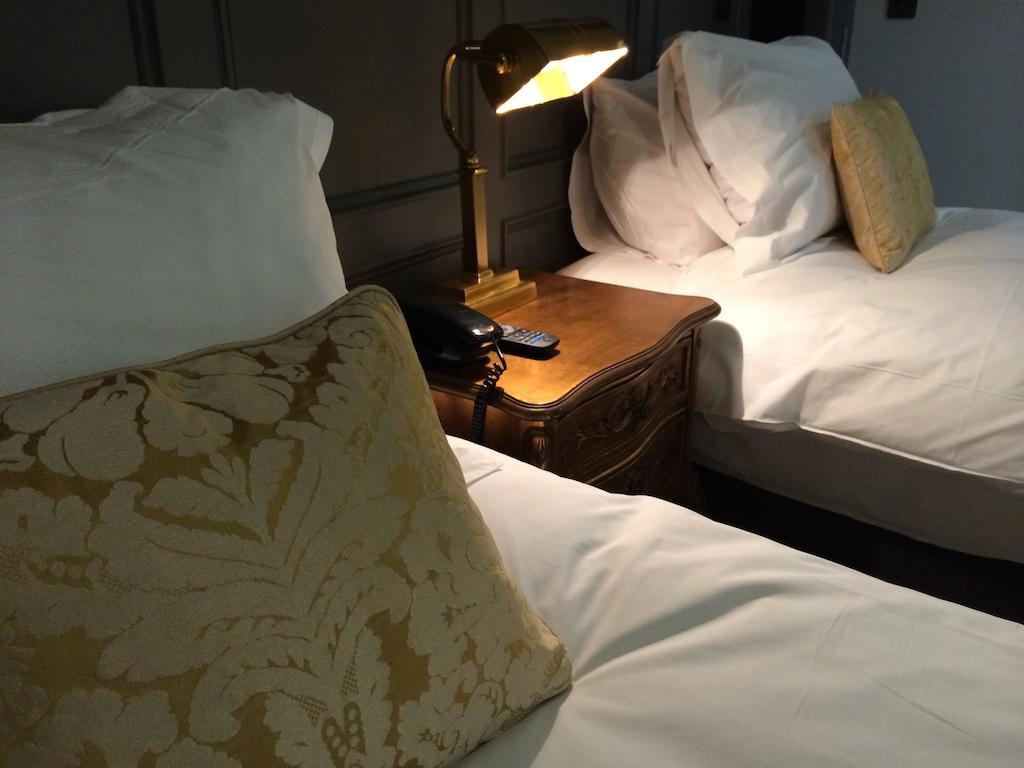 The Rest Hotel Lincoln Room photo